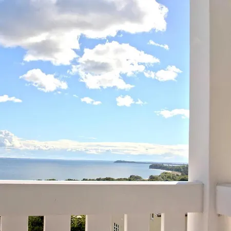 Mit Meerblick Und Balkon, Gratis Nutzung Vom Ahoi Erlebnisbad Und Sauna In Sellin - Meeresblick 37 *