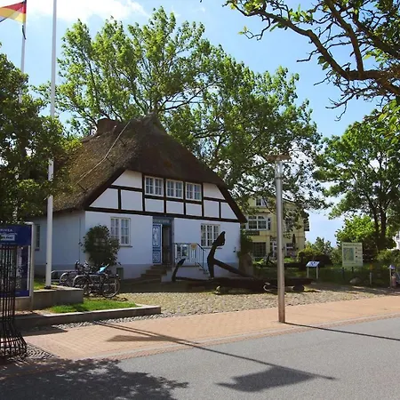 Meeresblickresidenzen Ferienwohnung Nr 37 Mit Sauna- Und Schwimmbadnutzung Im Ahoi Sellin *