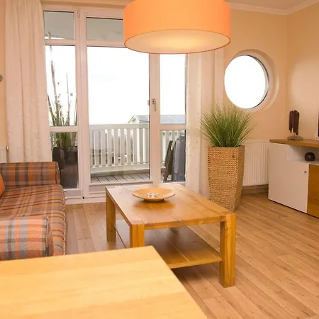 Mit Meerblick Und Balkon, Gratis Nutzung Vom Ahoi Erlebnisbad Und Sauna In Sellin - Meeresblick 37 Apartament *